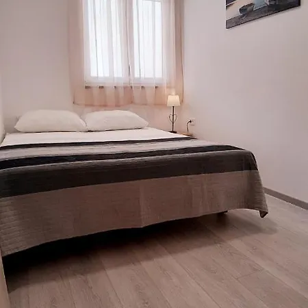 Apartment Luxury Sabadell - Located