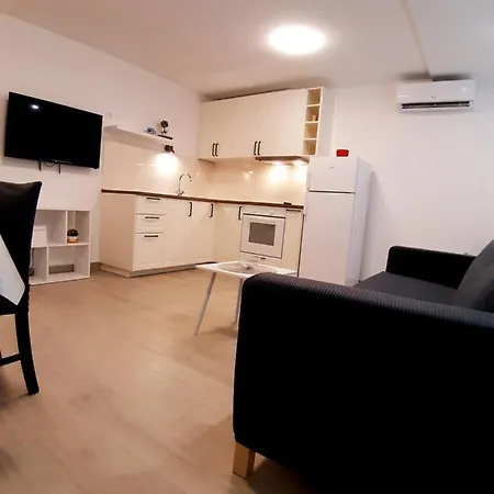 Luxury Sabadell - Located *
