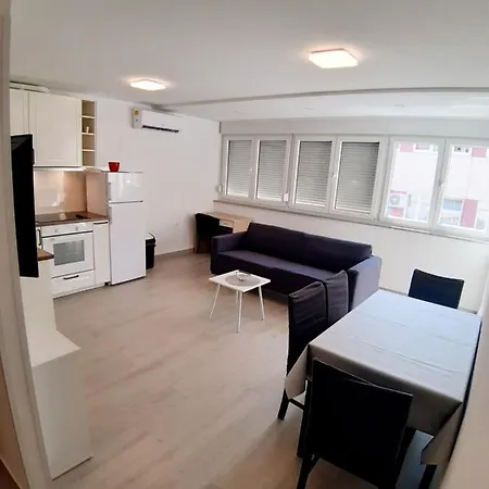 Luxury Sabadell - Located