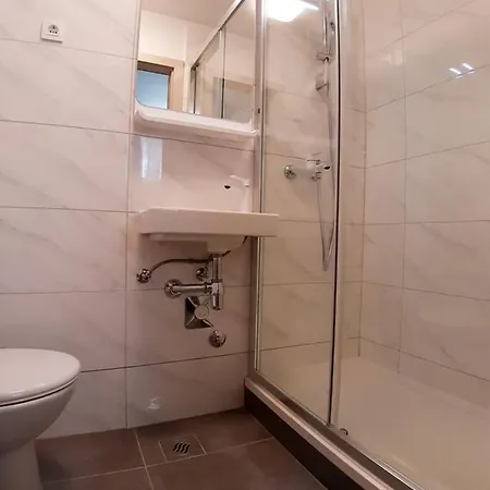 Luxury Sabadell - Located * Split