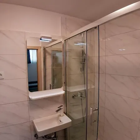 Luxury Sabadell - Located *